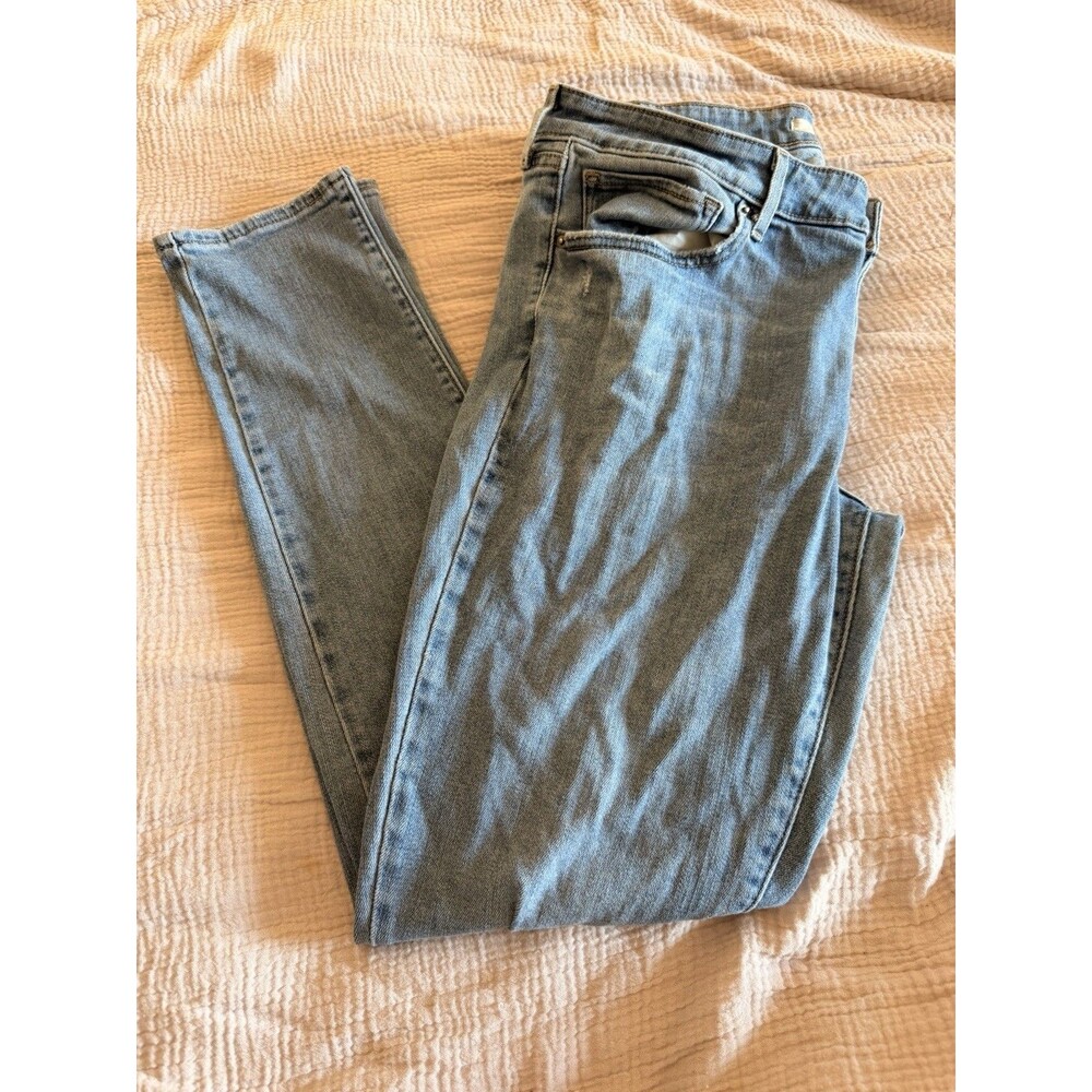Levi's 711 Skinny Ankle Distressed Light Blue Women's Jeans Size 32